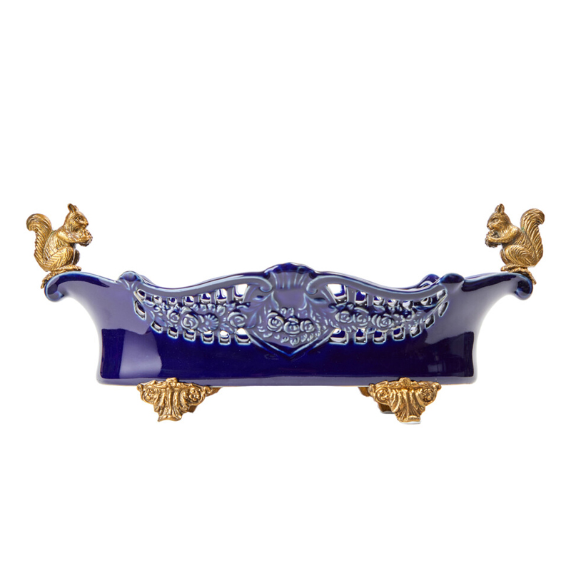 Чаша темно-синего цвета из фарфора с бронзовыми фигурками белок Eden Garden porcelain and bronze Темно-синий Бронза Чаша темно-синего цвета из фарфора с бронзовыми фигурками белок Eden Garden porcelain and bronze Темно-синий Бронза в Екатеринбурге | Loft Concept