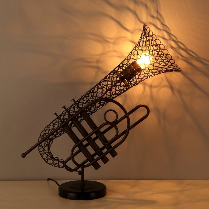 Настольная лампа Lace Trumpet  в Екатеринбурге | Loft Concept 