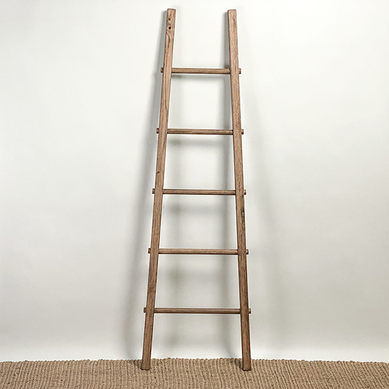 Лестница-вешалка Jarif Hanger Ladder Орех в Екатеринбурге | Loft Concept 