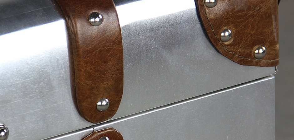 Сундук Trunks in Polished Aluminum Restoration Hardware - фото №3