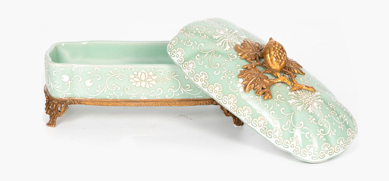 Шкатулка светлая с крышкой Alice - фото