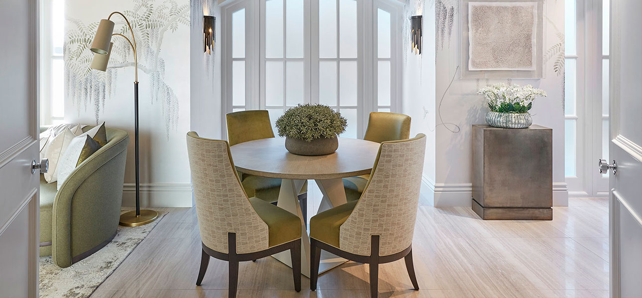 Обои в японском стиле Wisteria Lavender on Natural Mica metallic silk - фото №1