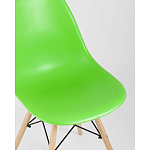 Пластиковый стул на ножках из массива бука Eames Light Green варинант исполнения - 2 | Loft Concept в Екатеринбурге