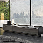 Дизайнерский комод серый с глянцевым фасадом Darren варинант исполнения - 2 | Loft Concept в Екатеринбурге