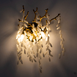 Бра золотого цвета с ветвями и белыми овальными стеклянными подвесками Droplet Chandelier варинант исполнения - 2 | Loft Concept в Екатеринбурге