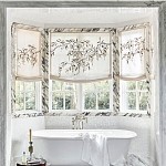 Обои с вышивкой ручной работы Moonlit Garden Original colourway on muslin варинант исполнения - 1 | Loft Concept в Екатеринбурге