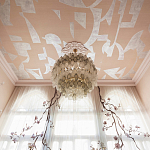 Обои ручная роспись в стиле Арт-деко Symphony Colourway SC-105 on Himalayan Rose silk dupion варинант исполнения - 1 | Loft Concept в Екатеринбурге