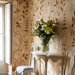 Обои ручная роспись Gustavian Tree of Life Special Colourway on Edo custom white painted silk варинант исполнения - 1 | Loft Concept в Екатеринбурге