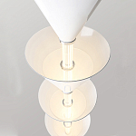 Подвесной светильник светодиодный в виде ряда белых металлических конусов  Herringbone варинант исполнения - 5 | Loft Concept в Екатеринбурге