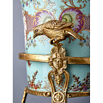 Ваза из голубого фарфора с рисунком птиц и цветов и декоративными элементами Blue Garden варинант исполнения - 11 | Loft Concept в Екатеринбурге