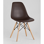 Пластиковый стул на ножках из массива бука Eames Brown варинант исполнения - 1 | Loft Concept в Екатеринбурге