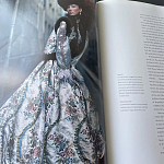 Подарочная редкая ккнига Oscar DE La Renta: The Retrospective варинант исполнения - 3 | Loft Concept в Екатеринбурге