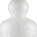 Настольная лампа фарфоровая с плиссированным конусовидным абажуром White Glaze варинант исполнения - 1 | Loft Concept в Екатеринбурге