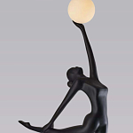 Торшер черная статуэтка Девушка Girl Carries Light Balls варинант исполнения - 2 | Loft Concept в Екатеринбурге