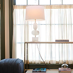 Настольная лампа на фигурном мраморном основании Conundrum варинант исполнения - 5 | Loft Concept в Екатеринбурге