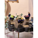 Чаша темно-синего цвета из фарфора с разноцветной птичкой Eden Garden porcelain and bronze варинант исполнения - 7 | Loft Concept в Екатеринбурге