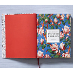 Подарочная  Книга для дизайнеров The Book of Printed Fabrics. 16th - today XXL варинант исполнения - 10 | Loft Concept в Екатеринбурге