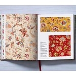 Подарочная  Книга для дизайнеров The Book of Printed Fabrics. 16th - today XXL варинант исполнения - 7 | Loft Concept в Екатеринбурге