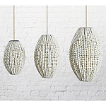 Подвесной светильник вертикальной овальной формы украшенный белыми круглыми бусинами Gradient Oval Pendant Lamp White варинант исполнения - 1 | Loft Concept в Екатеринбурге