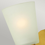 Бра с белым матовым стеклянным плафоном и тремя декоративными шарами Hinkley варинант исполнения - 9 | Loft Concept в Екатеринбурге