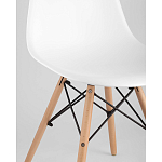 Пластиковый стул на ножках из массива бука Eames White  варинант исполнения - 2 | Loft Concept в Екатеринбурге