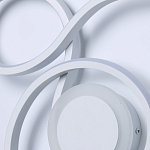 Бра белого цвета с изогнутыми световыми линиями и круглым основанием Luke Lampco Tracer Lamp варинант исполнения - 5 | Loft Concept в Екатеринбурге