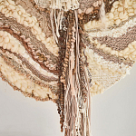 Овальный Современный Гобелен Абстракция в бежевых тонах Shallow варинант исполнения - 2 | Loft Concept в Екатеринбурге