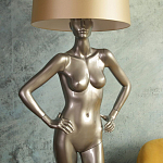 Лампа MANNEQUIN LAMP с абажуром руки на талии варинант исполнения - 8 | Loft Concept в Екатеринбурге