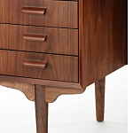 Дизайнерский письменный стол округлой формы с 4-мя ящиками и дверкой с полочками Rili варинант исполнения - 5 | Loft Concept в Екатеринбурге