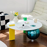 Дизайнерский журнальный стол с круглой белой столешницей на 3-х геометрических ножках Tajefox варинант исполнения - 2 | Loft Concept в Екатеринбурге