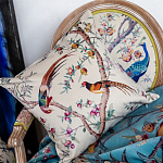 Подушка декоративная с изображением птиц в саду Beige Chinoiserie Birds in the Peach Orchard Cushion варинант исполнения - 2 | Loft Concept в Екатеринбурге