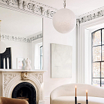 Подвесной светильник в форме шара из белого текстурного стекла Atmosphere варинант исполнения - 4 | Loft Concept в Екатеринбурге