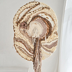 Овальный Современный Гобелен Абстракция в бежевых тонах Shallow варинант исполнения - 1 | Loft Concept в Екатеринбурге