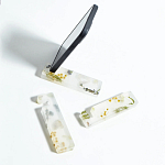 Подставка для телефона из эпоксидной смолы с цветами белая Epoxy Flowers Phone Stand White варинант исполнения - 2 | Loft Concept в Екатеринбурге