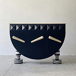 Дизайнерский комод полукруглый черный с 3-мя фактурным ящиками Occasion варинант исполнения - 1 | Loft Concept в Екатеринбурге