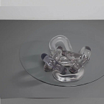 Дизайнерский журнальный стол с круглой прозрачной столешницей и основанием в виде цепи Hua Wang варинант исполнения - 2 | Loft Concept в Екатеринбурге