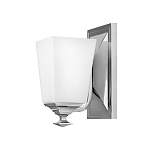 Бра с белым матовым плафоном на прямоугольном основании цвета хром Hinkley варинант исполнения - 1 | Loft Concept в Екатеринбурге