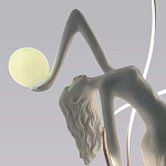 Торшер белая статуэтка Девушка Girl Carries Light Balls варинант исполнения - 1 | Loft Concept в Екатеринбурге