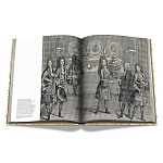 Коллекционная редкая книга Версаль. От Людовика XIV до Джеффа Кунса. Versailles From Louis XIV to Jeff Koons варинант исполнения - 14 | Loft Concept в Екатеринбурге