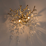 Бра золотого цвета с декоративными ветвями и прозрачными подвесками в форме листьев Droplet Chandelier варинант исполнения - 2 | Loft Concept в Екатеринбурге