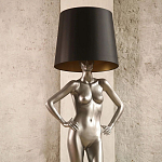 Лампа MANNEQUIN LAMP с абажуром руки на талии варинант исполнения - 4 | Loft Concept в Екатеринбурге