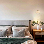 Подвесной светильник с янтарным рифленым стеклянным плафоном Ferm Living варинант исполнения - 7 | Loft Concept в Екатеринбурге