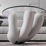 Дизайнерский журнальный стол с круглой прозрачной столешницей на белом фигурном основании Luqak варинант исполнения - 3 | Loft Concept в Екатеринбурге