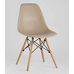 Пластиковый стул на ножках из массива бука Eames Beige варинант исполнения - 1 | Loft Concept в Екатеринбурге