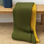 Плед из хлопка жемчужной вязки оливкового цвета Waffle Comfort варинант исполнения - 6 | Loft Concept в Екатеринбурге