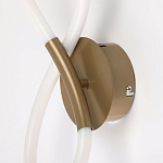 Бра с белым плафоном в форме восьмерки и круглым основанием Luke Lampco Tracer Lamp варинант исполнения - 4 | Loft Concept в Екатеринбурге