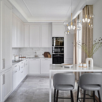 Люстра подвесная 3 лампы с прозрачными стеклянными шарами и золотыми деталями Giopato & Coombes варинант исполнения - 5 | Loft Concept в Екатеринбурге