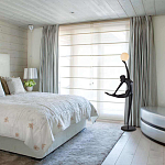 Торшер черная статуэтка Девушка Girl Carries Light Balls варинант исполнения - 3 | Loft Concept в Екатеринбурге