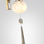 Бра с шарообразным плафоном из белого стекла с подвеской из камня Agatelle варинант исполнения - 5 | Loft Concept в Екатеринбурге