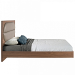 Кровать двуспальная с высоким изголовьем из дерева и подушек из экокожи Modern Look варинант исполнения - 2 | Loft Concept в Екатеринбурге